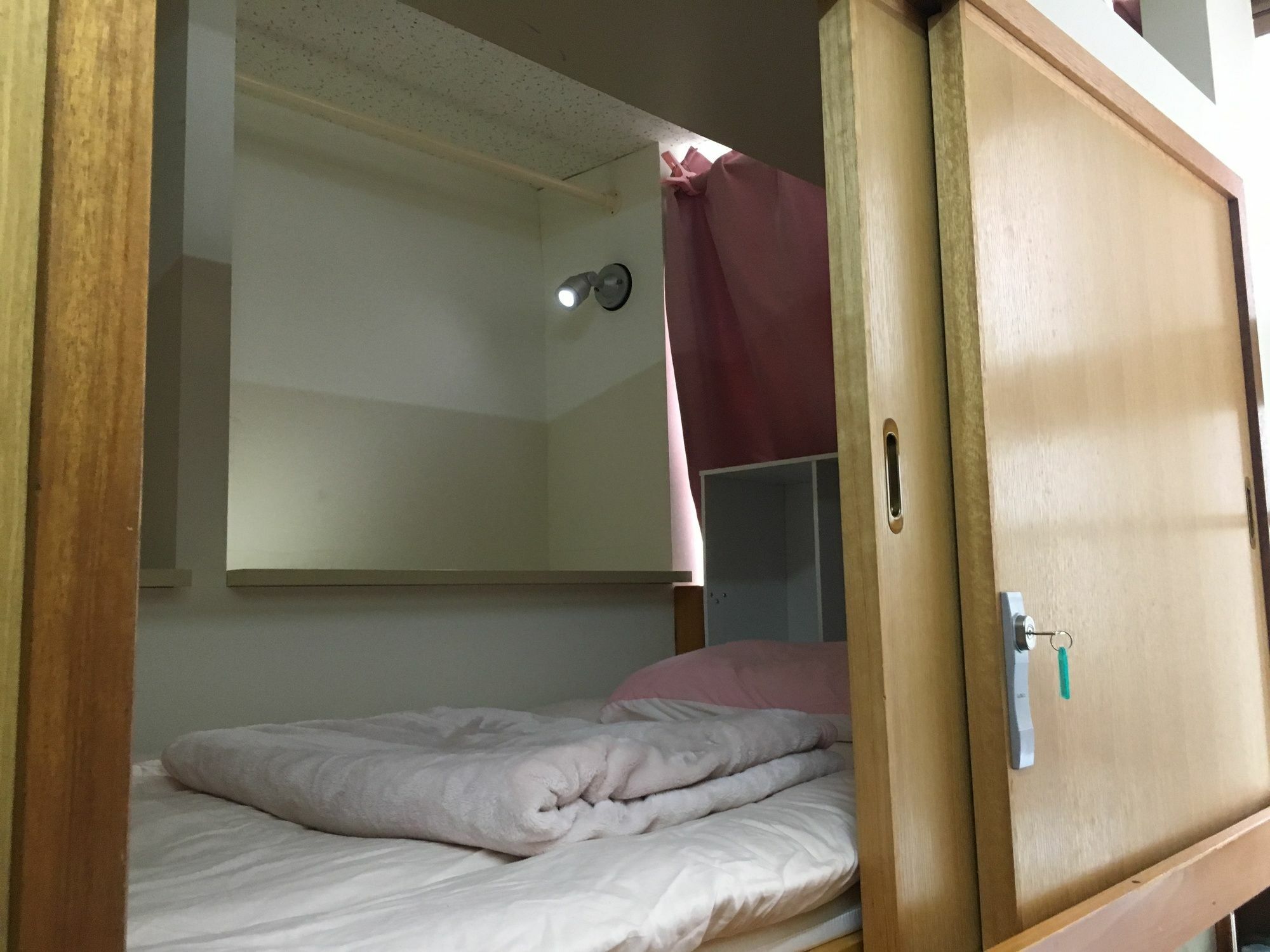 Capsule Dormitory Orion Tomari Exteriér fotografie