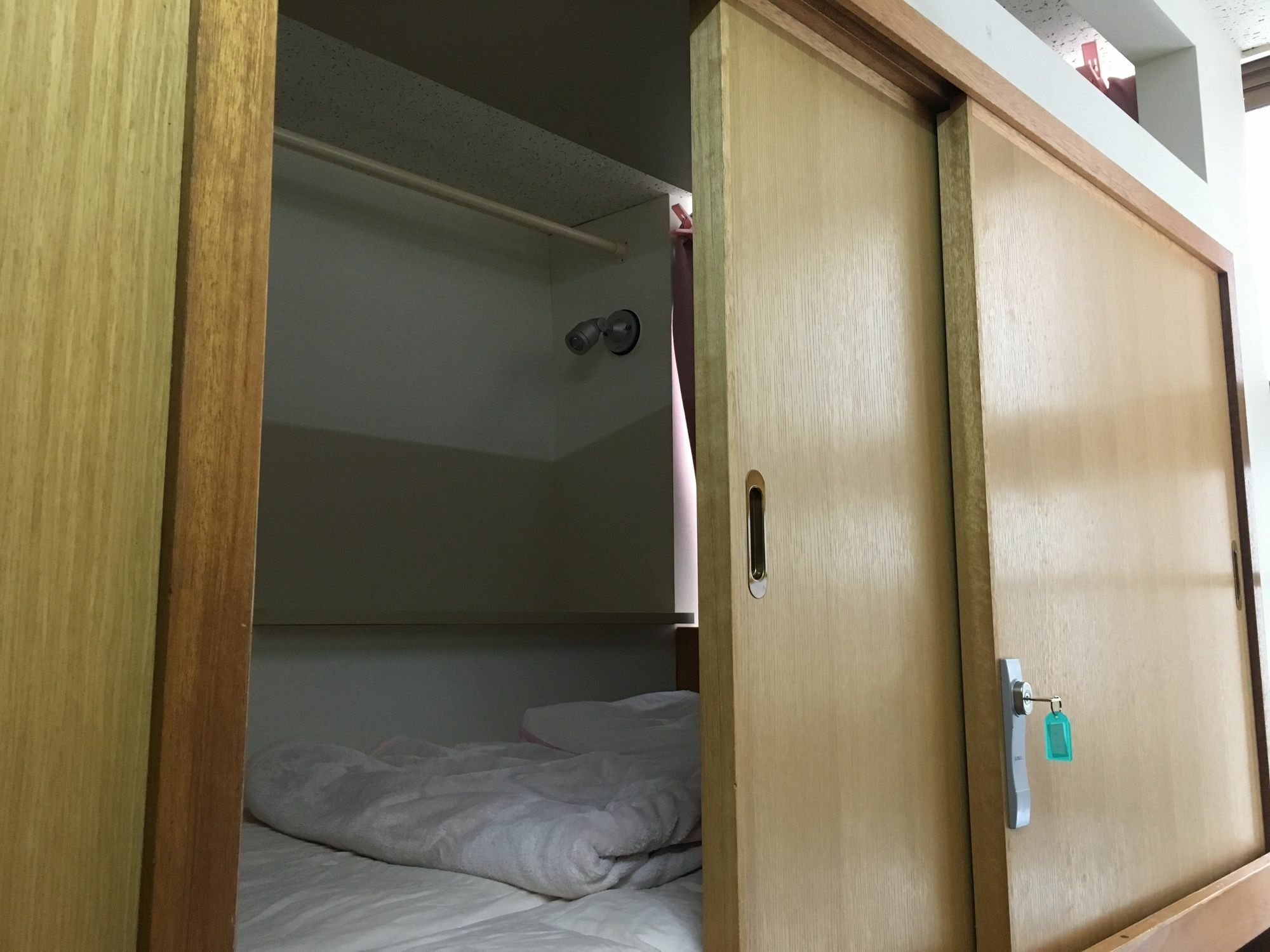 Capsule Dormitory Orion Tomari Exteriér fotografie
